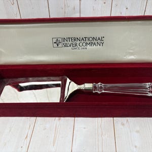 Vintage Wedding Cake Server In Red Velvet Presentation Box - International Silver Company