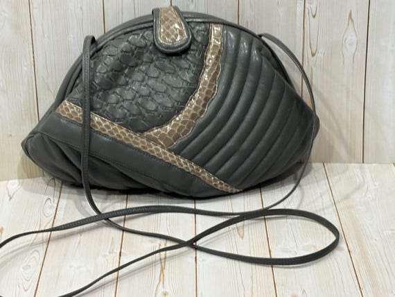 Vintage Sharif Patchwork Shoulder Bag: Retro Cros… - image 1