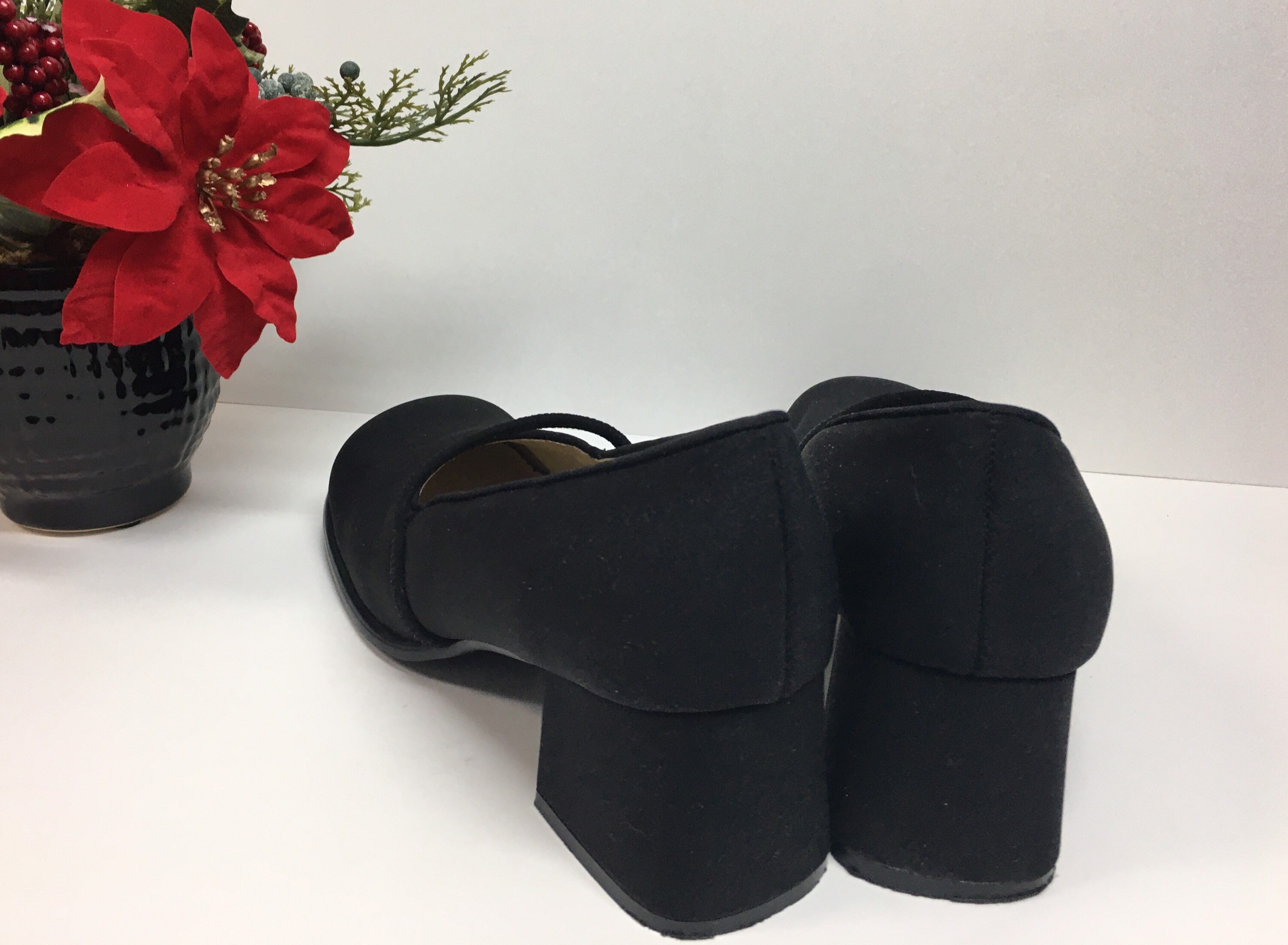 black mary janes size 7