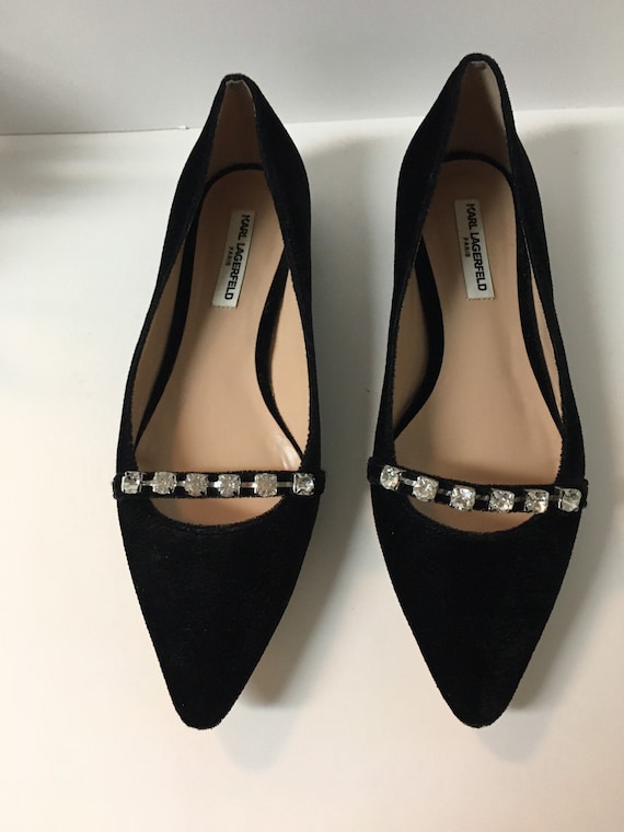 Pointed Toe Black Flat Shoe With Square Rhineston