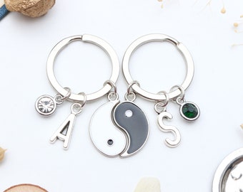 Personalised Yin & Yang Keyring Set - Matching Keyrings, Friendship Gift, Necklace for 2, Couple Gift, His and Her Keyrings,