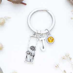 Personalised Mushroom Framed Keyring - Cottagecore Accessorie. Toadstool. Fairycore. Woodland Keyring.