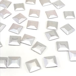 Chiodo Hotfix a forma quadrata color argento / Dimensioni disponibili 5x5 mm, 7x7 mm, 10x10 mm / 100 pezzi