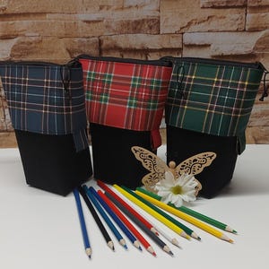 Pencil case, pencil organizer, storage for utensils, pop-up pencil case - checkered, available in 3 colors