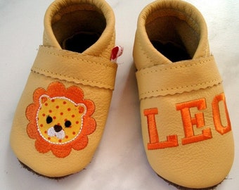 Crawling shoes Running shoes " little lion " with name