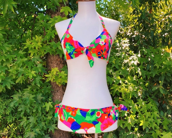 1960’s Babein’ Itsy Bitsy Floral Bark Cloth Bikini
