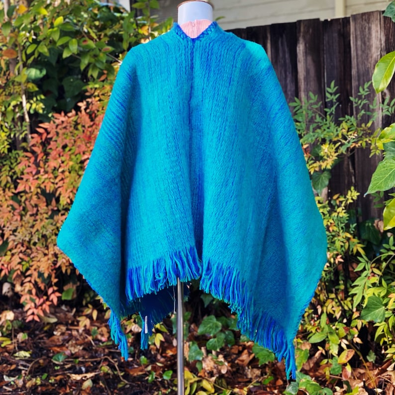 1970s Hand Knit MohairWool Reversible Poncho