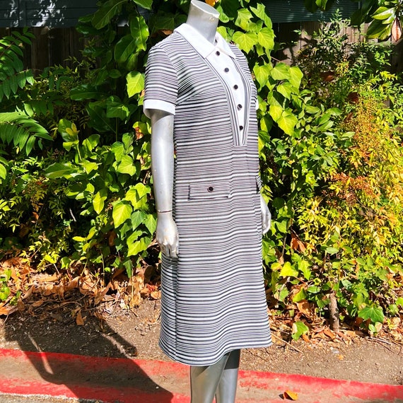 1960s Cay Artley Striped Double Knit Tuxedo Shift… - image 2