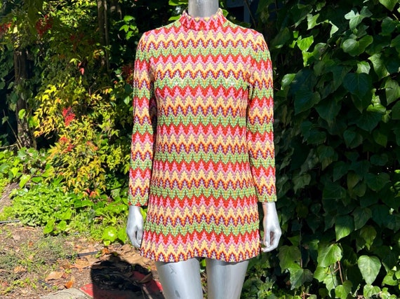 1960s Jr Aim Rainbow Flame Stitch Mini Dress - image 6