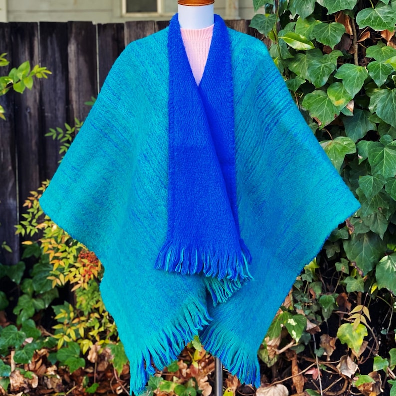 1970s Hand Knit MohairWool Reversible Poncho