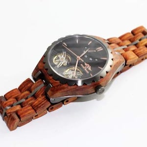 Reloj de madera automático, Reloj de cristal Shapire, Madera de lujo, Reloj de prometido, Reloj personalizado, Reloj de madera grabada, imagen 10