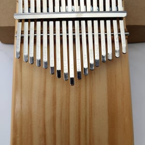 Engraved Wood Kalimba, Single Color Flatboard Wooden 17 Keys Kalimba Design Custom Kalimba Beginners,Music box for kids adult,Piano  Finger