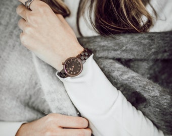 Grawerowane Murzynki Zegarek damski z hebanową bransoletką i tarczą, zegarek damski, zegarek (W050)