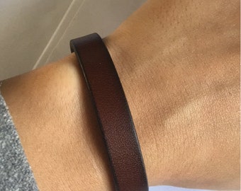 Gegraveerde lederen armband, lederen band, aangepaste lederen banden, houten kraal armband, houten armband, Unisex lederen band,