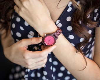 Reloj grabado para mujer Purpleheart con esfera rosada y pulsera Purpleheart, reloj para mujer de madera, reloj para mujer, reloj (W047)