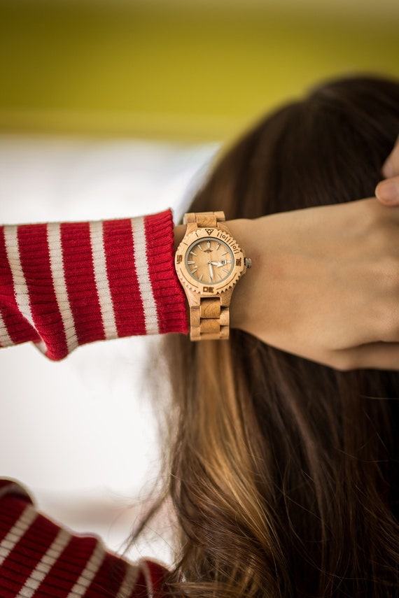 Maple wood shop watch