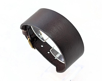Engraved Leather Bracelet, Personalized Leather Band, Custom Leather bands, Wood Bead bracelet,Wood Bracelet,Unisex Leather Band,Women band