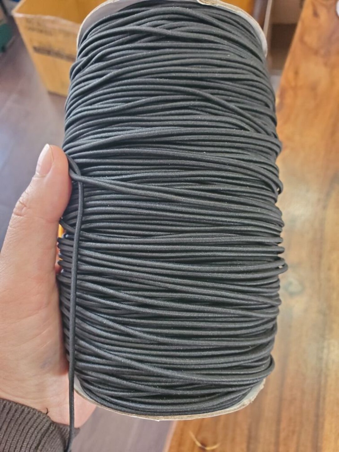 Cordoncini Elastici Con Ardiglione - 40m Nero 2mm Per Legatoria E Artigianato Con 100 Chiusure Metalliche - Foto 8