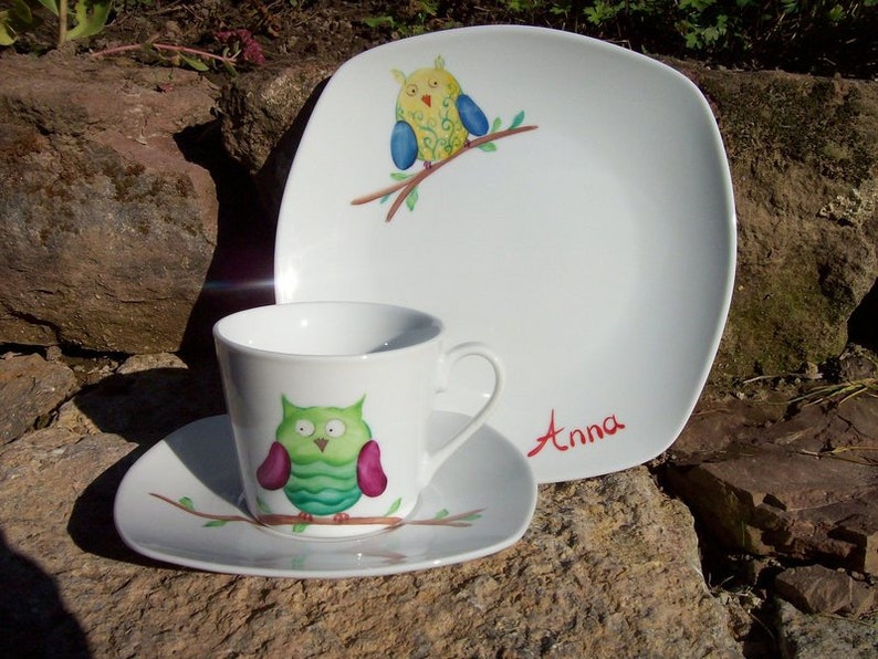 Children's Plate with a colourful owl and a name made of porcelain, hand painted in desired colour image 4