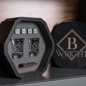 Benutzerdefinierte Whiskyglas Set Holzkiste Steine Trauzeugen Best Man Dad Geschenk Personalisierte Gläser Bourbon Glas Etched Whisky