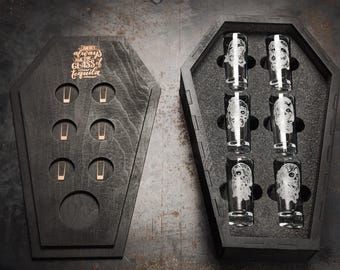 Juego de vasos de chupito de tequila con calavera de azúcar, caja de ataúd grabada a medida para el Día de los Muertos