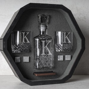 Personalisierte Gläser, Whiskey-Dekanter-Set, Weihnachtsgeschenk, Whiskey-Steine, Bourbon-Dekanter-Set, Whiskey-Gläser, Vatergeschenk, Geschenk für Ihn Bild 2