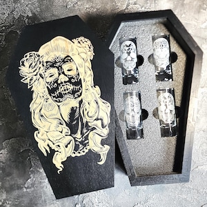 Personalized Dia de los Muertos Tequila Glasses – Santa Muerte Coffin Box Set, Custom Gift for Birthday, Father’s Day or Mexican Party