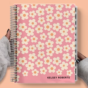 2024 Checklist Daily Planner, Personalized Monthly & Weekly Planner, Retro Pink Flowers, Personalized Agenda, Custom Gift 004