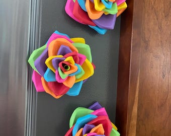 Lover Flowers Flatback Magnetic Paper Flowers Wall Decor (set of 3)