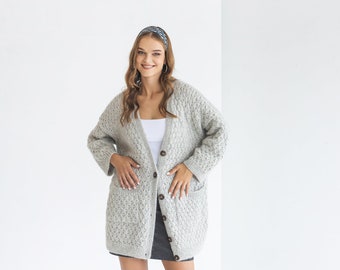 Long light gray mohair cardigan with pockets, grey fluffy cable knit alpaca blend sweater with buttons, thick fuzzy chunky knitted gilet