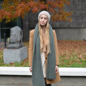 Rib knit green scarf, chunky alpaca scarf, long knit scarf, knit blanket, oversize wool scarf, blanket scarf, fisherman unisex scarf, gift