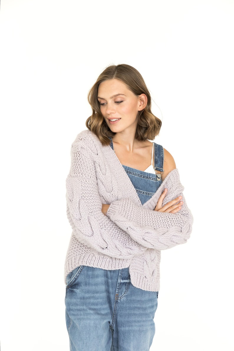Light purple calbe knit cardigan, chunky knit cardigan, oversized alpaca and wool sweater. image 4