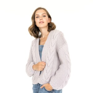 Light purple calbe knit cardigan, chunky knit cardigan, oversized alpaca and wool sweater. image 5