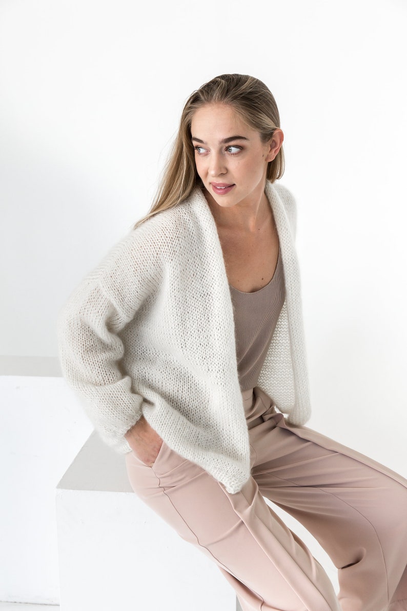 Cardigan en mohair, pull en mohair, pull en alpaga, cardigan duveteux, pull surdimensionné, cardigan surdimensionné, cardigan épais, cardigan de mariage image 1