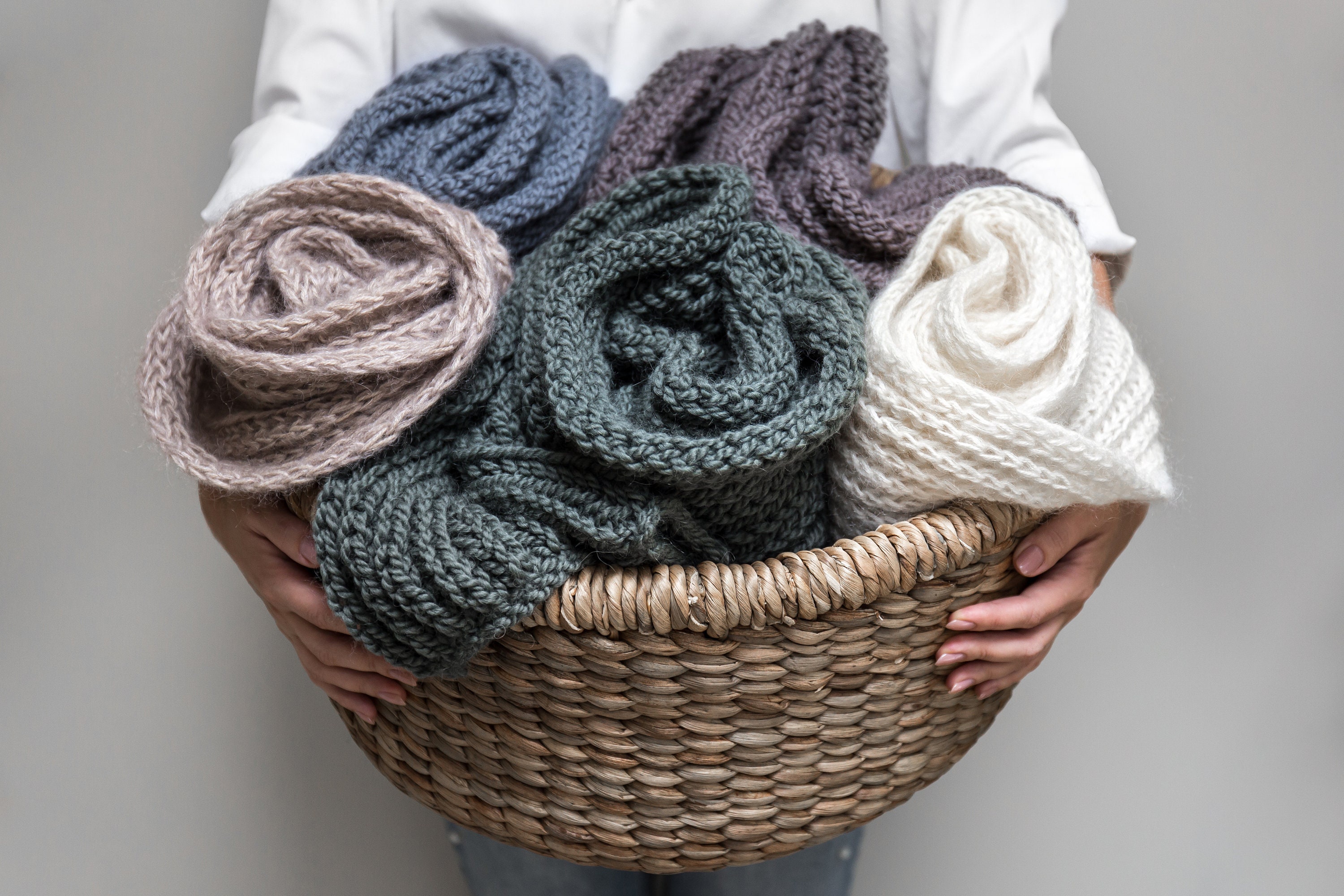 Ribbed Knit White Mohair Scarf, Long Milky Cable Knit Ribbed Knit White Mohair Scarf, Long Milky Cable Knit