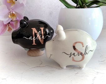 Spardose mit Namen Monogram gold | personalisiertes Sparschwein | Muttertagsgeschenk | Geburtstag Ostern Geldgeschenk | Aufkleber Schrift