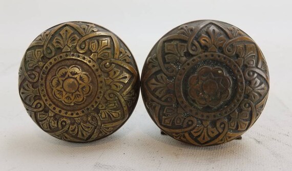 Vintage Brass Decorative Door Knobs With Working Mortise Lock Key