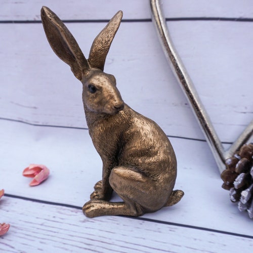 Bronze effect hare ornament Clearance