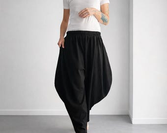 Black linen harem pants with pockets and elastic waist