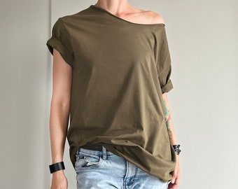 Koszulka oversize w kolorze khaki zielona koszulka cięty dekolt tshirt