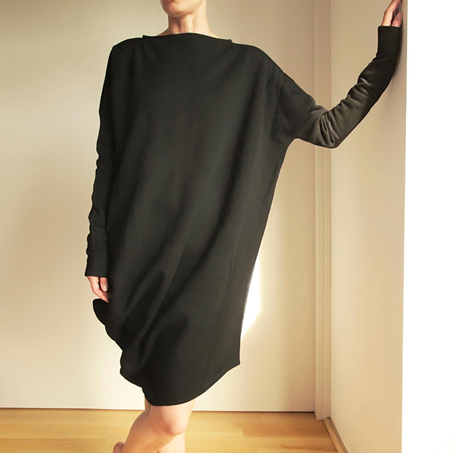 black long sleeve ruched asymmetric knitted dress Valina | Black Ruched Asymmetric Maxi Dress With Drape