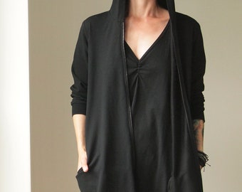 Long black oversized zip-up hoodie – unique cut, two-way zipper, pockets, customizable, long design, original style
