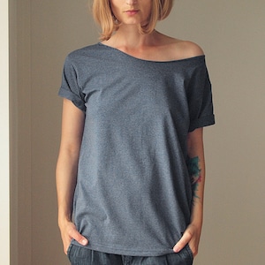 Dark Grey Tshirt Oversize Funny Tshirt Slouchy Shirt Off the shoulder Slouchy tshirt Off shoulder T-shirt  Womens Clothing t shirt Oversized