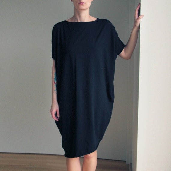 batwing asymmetrical dress Nocturnal Empress – Gothic Batwing Hem Dress DW1081 S main image 0