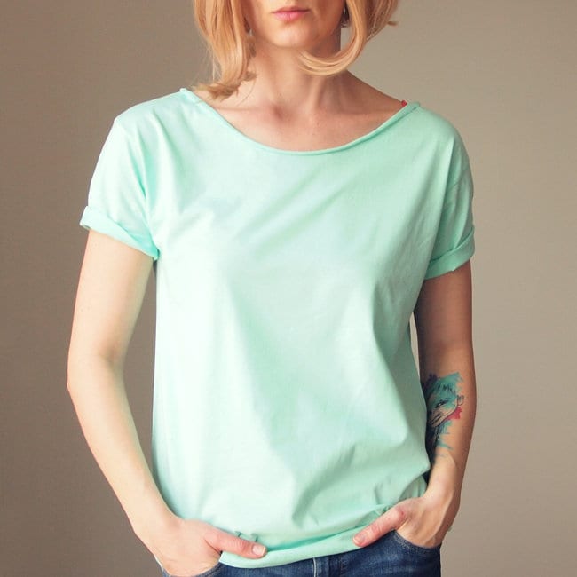mint green t shirt women's
