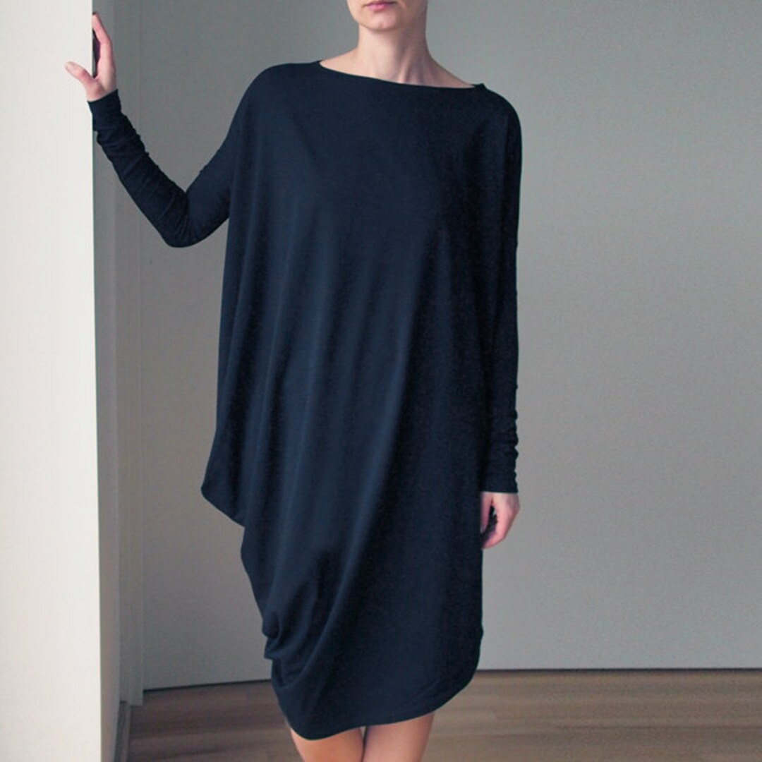 Asymmetrical Pattern Longsleeves Maxi Dress - Black main image 1