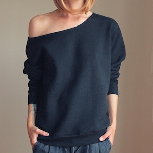 Slouchy Offshoulder Sweatshirt Grey Sweatshirt Oversize Sweatshirt Wide Neckline 画像 1