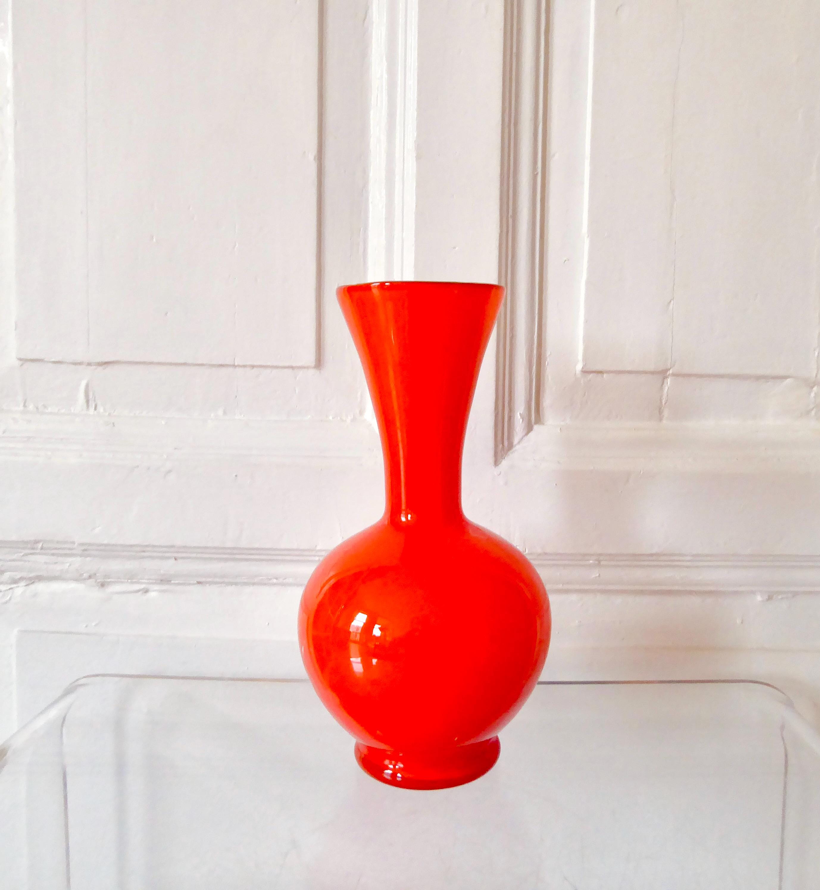 チェコ ヴィンテージ Tango Glass フラワーベース ガラス 花瓶 アールデコ 様式 花器 オブジェ 置物 アートグラス ディスプレイ 93327 Tango glass vase - Etsy 日本