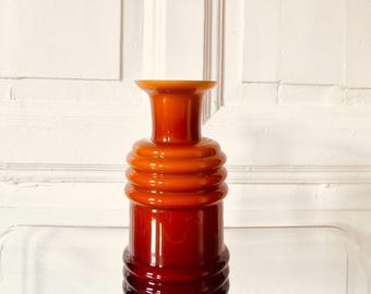 Scandinavian style glass vase, probably by Alsterfors, Per Olof Ström, 1970s vintage object