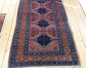 Tapis oriental turc ancien en laine médaillon noué main 124 x 208 cm véritable intérieur vintage